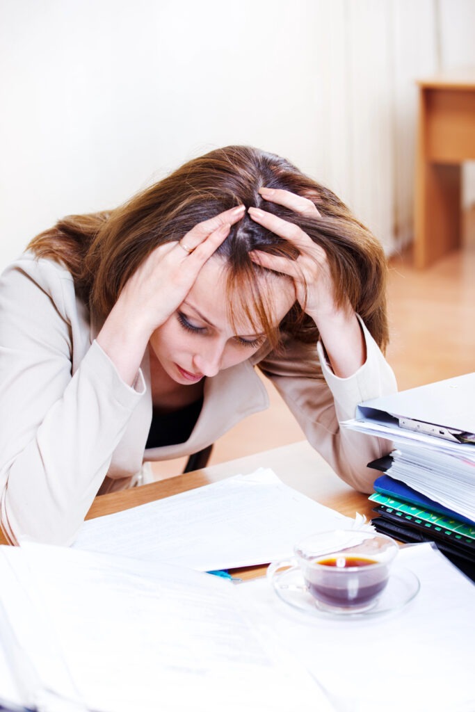 Monika-Klumpp-Heilpraktiker-Wechseljahre-Freudenstadt-Nagold-Online-Stress-Hormone-Hormonbalance-Stressreduktion-Wechseljahrsbeschwerden-Erschöpfung-Burnout